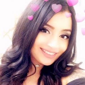 Meet your Posher, Reynamarie